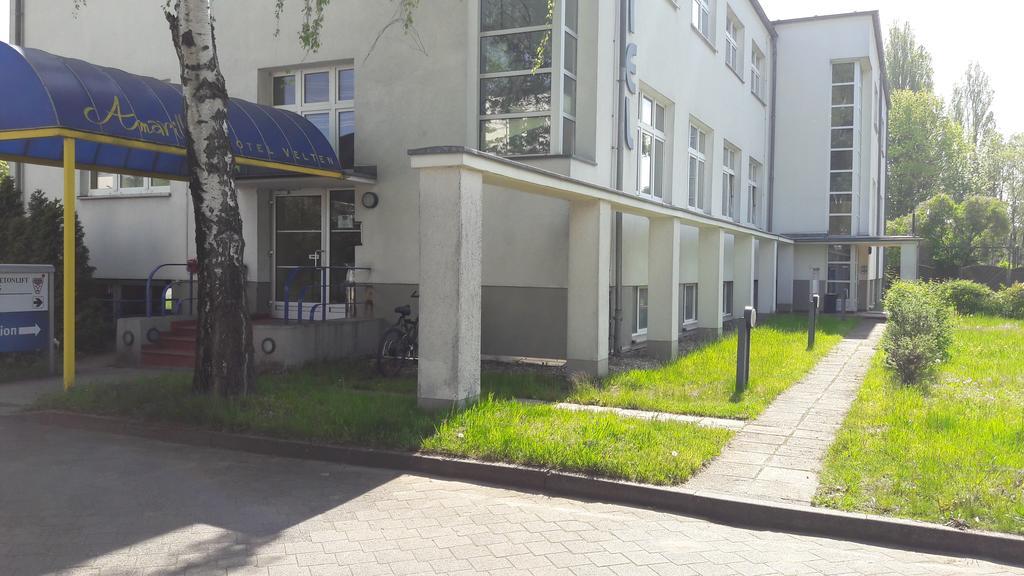 Amarillo Hotel Фельтен Экстерьер фото